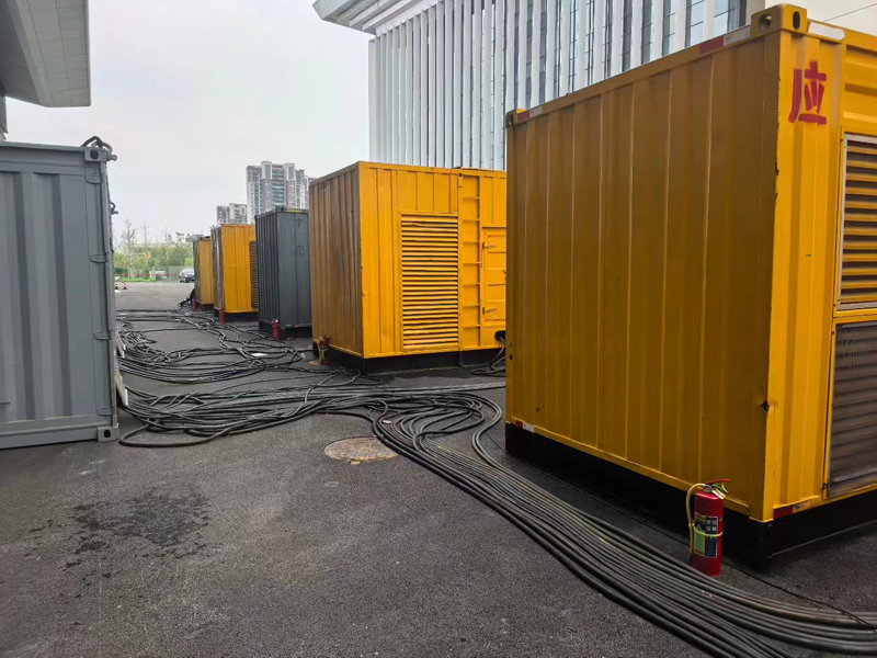 厚街镇不同季节柴油发电机组保养有哪些注意事项？